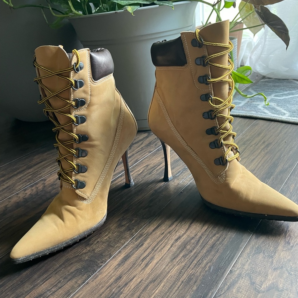 Manolo Blahnik Tan Heeled Boots with Yellow Lace-Up